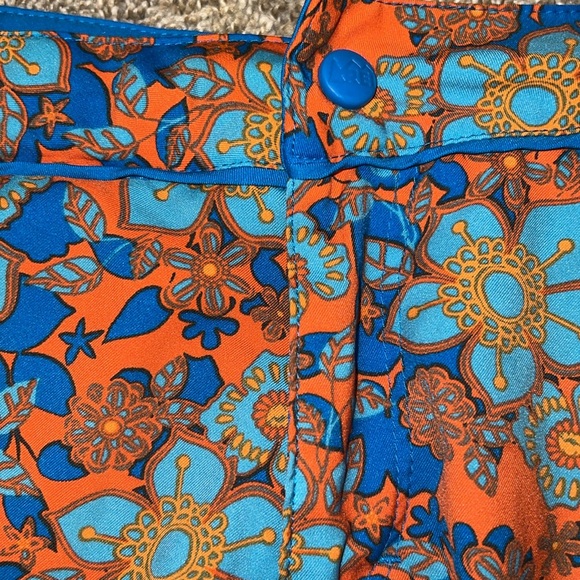 REI FLORAL BOARD SHORTS SIZE SMALL - Picture 5 of 6